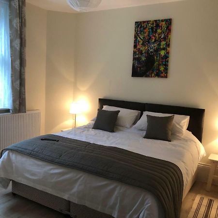 Good Intent Rooms Waltham Abbey Exteriör bild