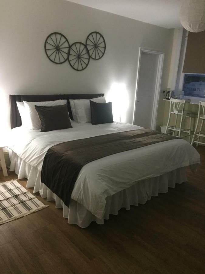 Good Intent Rooms Waltham Abbey Exteriör bild